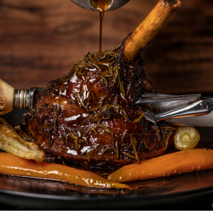 Souris d'agneau fumée x2 / Smoked Lamb Shanks x2